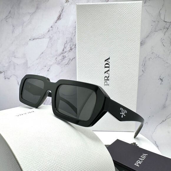 New PRADA Sunglasses - Picture 1 of 16